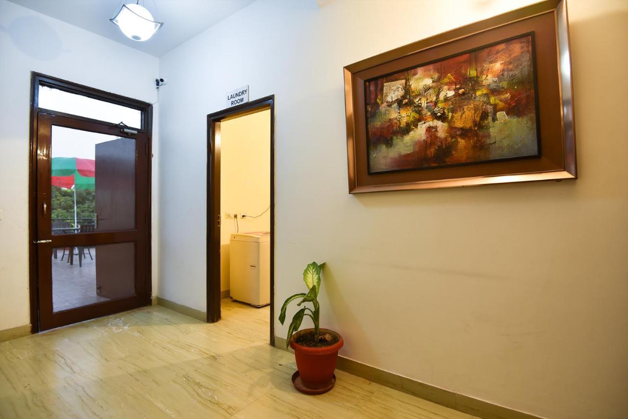 Studio Serviced Apartments Near Fortis Hospital Gurgaon Zewnętrze zdjęcie